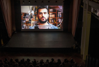 Séance de cinéma pendant le festival Visions d'exil en 2019